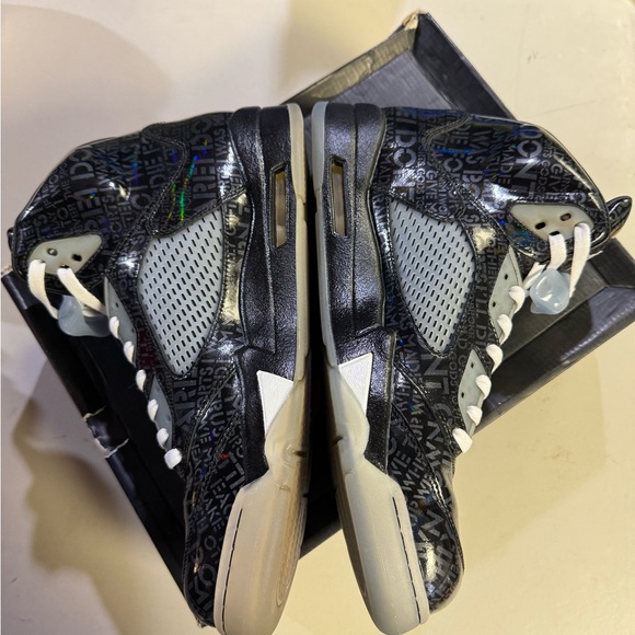 Jordan 5 Doernbecher - Picture 2 of 8